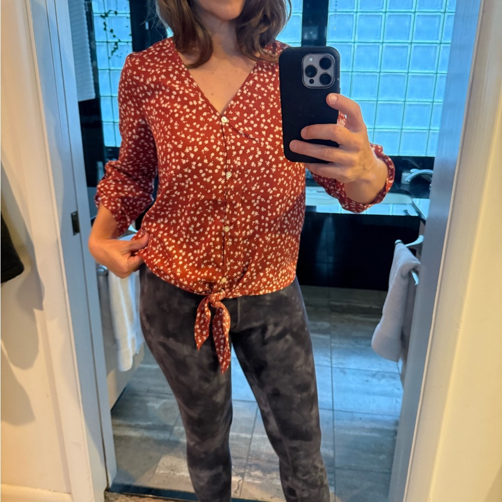 ACOA Red Floral Button-Up Blouse